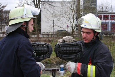 ZOOM (800 x 533)
2012_Maerz_TM2_021.jpg
233.45 KB
