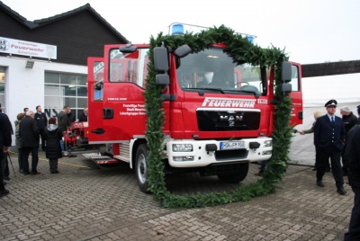 ZOOM (800 x 533)
2013_Grevenstein_neusFahrzeug_17.jpg
280.2 KB
