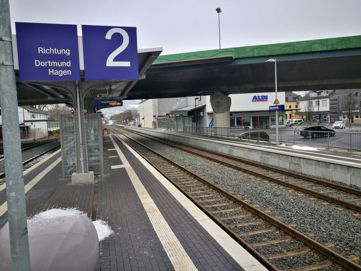 Symbolfoto - Bahnhof Meschede Symbolfoto - Bahnhof Meschede