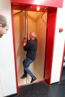 ZOOM (801 x 1200)
Feuerwehr_Remscheid_067.jpg
98.42 KB