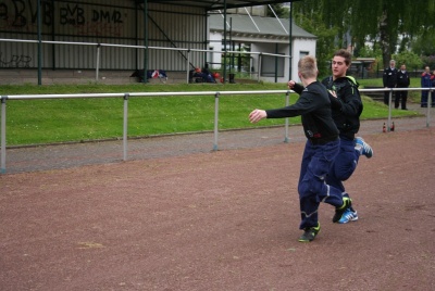 ZOOM (800 x 533)
jf_2014-05-10_Jugendflamme_057.jpg
196.89 KB