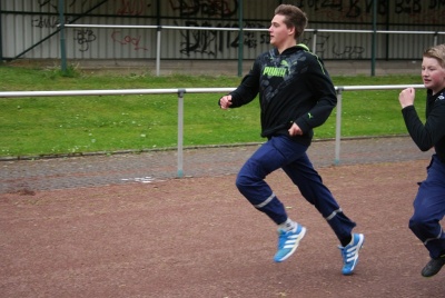 ZOOM (800 x 533)
jf_2014-05-10_Jugendflamme_059.jpg
186.82 KB