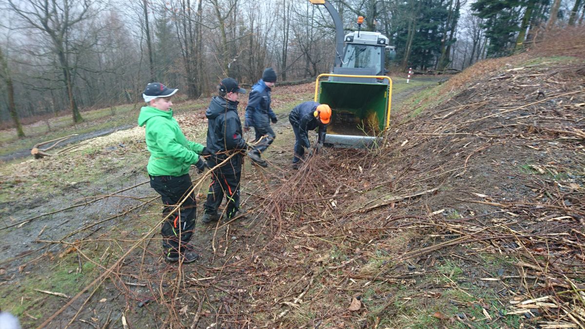 jf_eversberg-wehrstapel/2017-03-18-ASB06.jpg jf_eversberg-wehrstapel/2017-03-18-ASB06.jpg