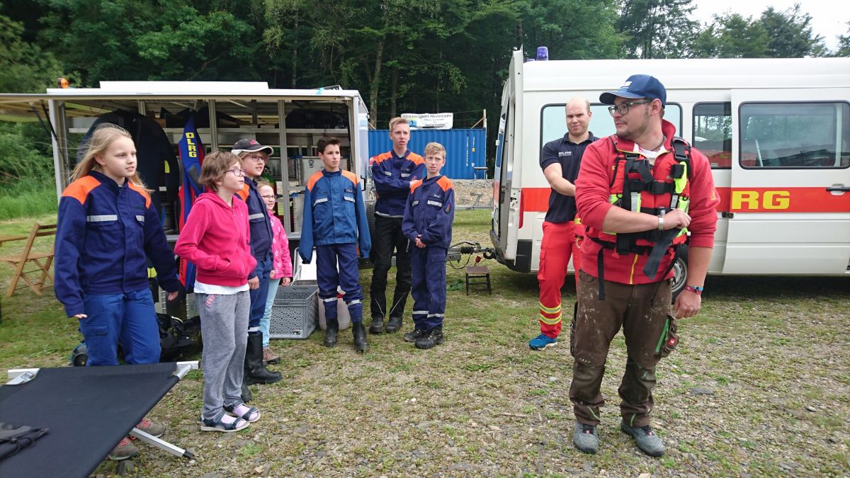 jf_eversberg-wehrstapel/2017-06-12-DLRG17.jpg jf_eversberg-wehrstapel/2017-06-12-DLRG17.jpg