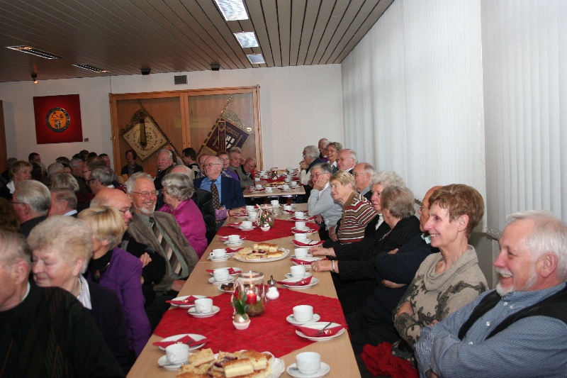 stadt/2012_Adventsfeier_Ehrenabteilung_005.jpg stadt/2012_Adventsfeier_Ehrenabteilung_005.jpg