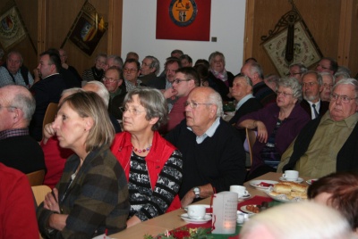 ZOOM (800 x 533)
2013_Adventsfeier_Ehrenabteilung_05.jpg
267.32 KB