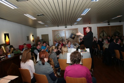 ZOOM (800 x 533)
2013_Adventsfeier_Ehrenabteilung_11.jpg
282.34 KB