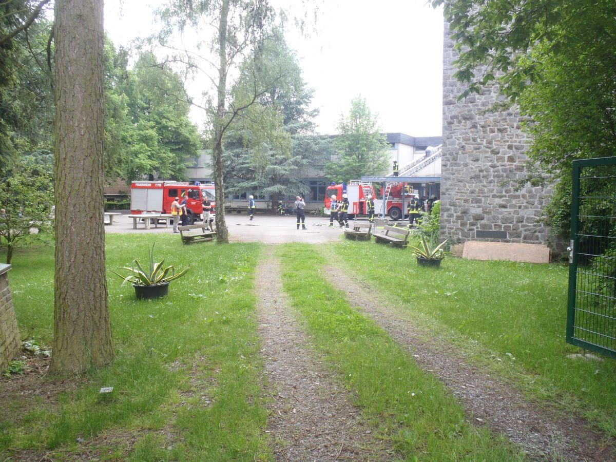 stadt_aktivitaeten_2016/2016-06-04_bung_Kloster_5.jpg stadt_aktivitaeten_2016/2016-06-04_bung_Kloster_5.jpg