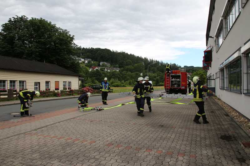 stadt_ausbildungen/2016_TM2_Gruppe2_003.jpg stadt_ausbildungen/2016_TM2_Gruppe2_003.jpg