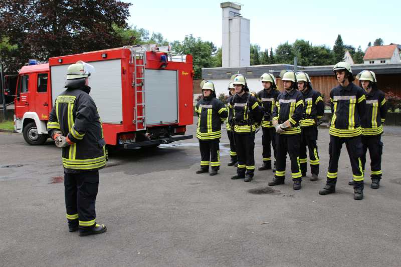 stadt_ausbildungen/2016_TM2_Gruppe4_002.jpg stadt_ausbildungen/2016_TM2_Gruppe4_002.jpg