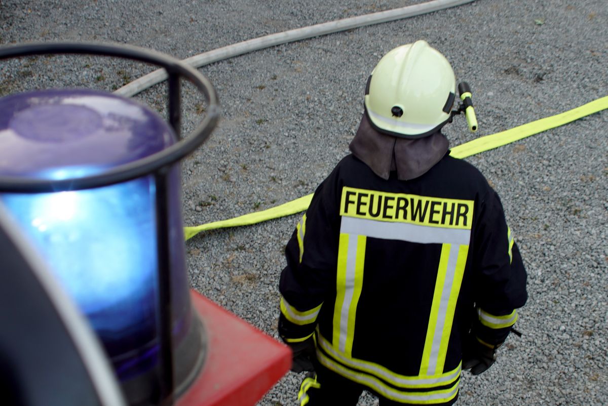 stadt_einsaetze_2018/00001-Symbolb_Allgemein_001.jpg stadt_einsaetze_2018/00001-Symbolb_Allgemein_001.jpg