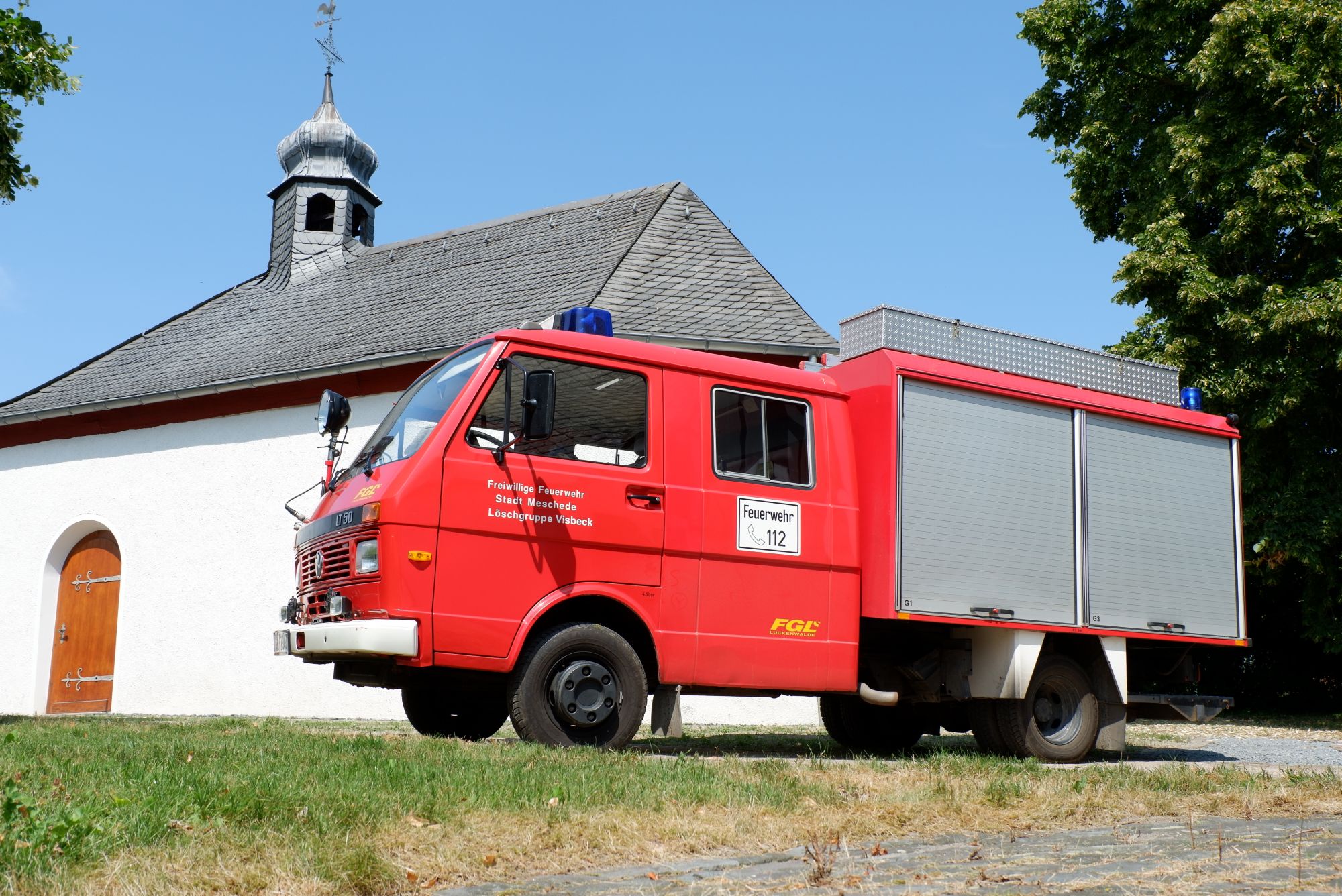 Das TSF-W vor der Kapelle Visbeck in 2019 Das TSF-W vor der Kapelle Visbeck in 2019