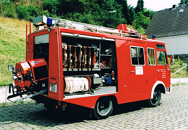 wennemen_fahrzeuge/LF8_Magirus-Deuz_Seite.jpg wennemen_fahrzeuge/LF8_Magirus-Deuz_Seite.jpg