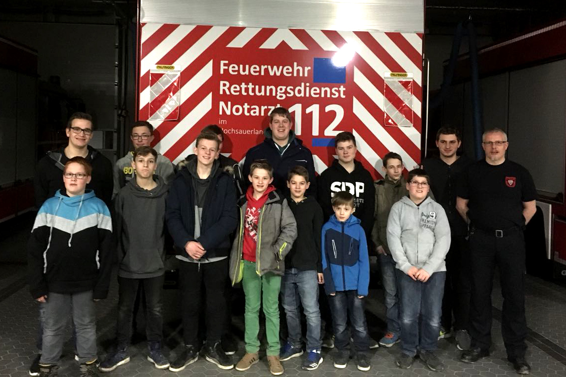 wennemen_jf_aktivitaeten/2018-03-14_JF-Besuch-ZFR_002.jpg wennemen_jf_aktivitaeten/2018-03-14_JF-Besuch-ZFR_002.jpg